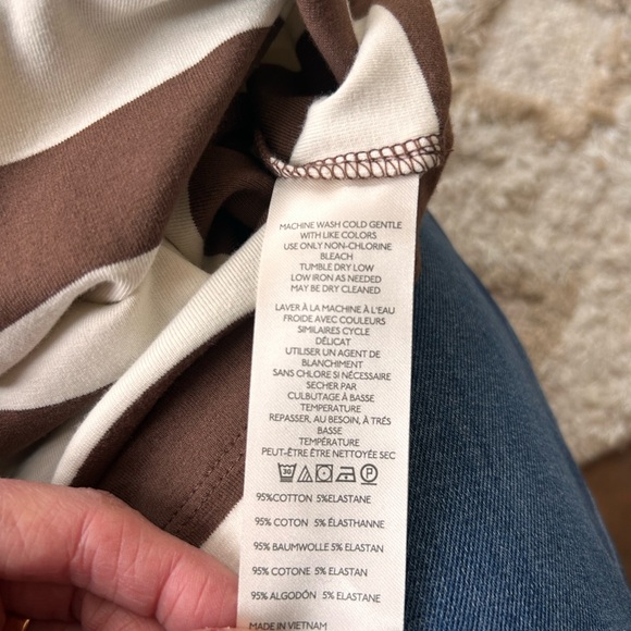 Maeve by Anthropologie classic long sleeve turtleneck - Picture 7 of 8